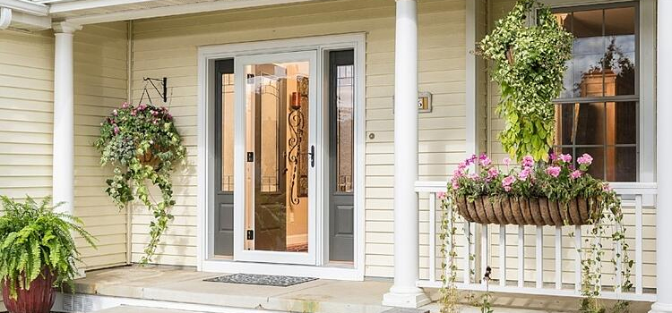 screen door installation in Rocklin